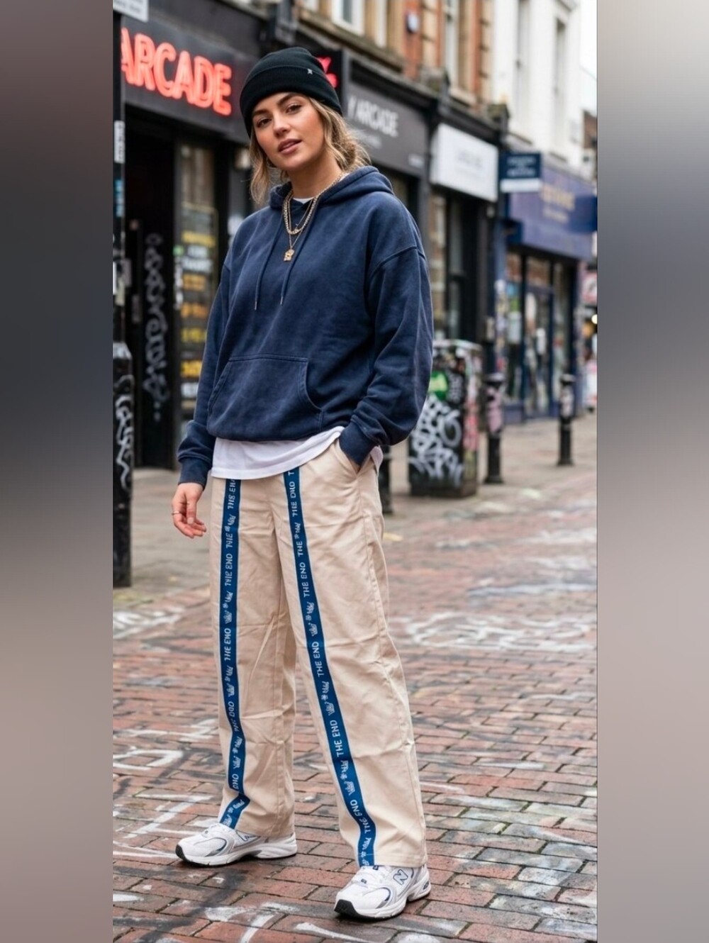 Casual Beige Men's Cargo Pants with Navy Ribbon Detail